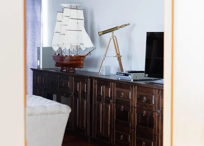 Grand Holm Marina Kapteni 公寓 哈普萨卢